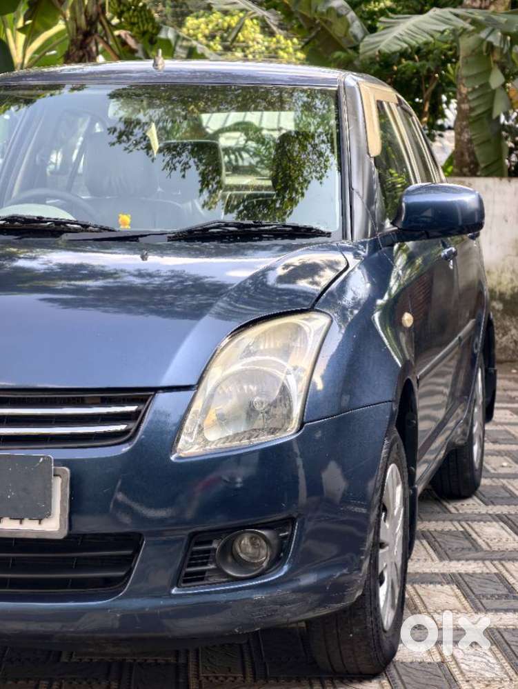 Maruti Suzuki Swift Dzire 1.2 Vxi Bsiv, 2011, Petrol
