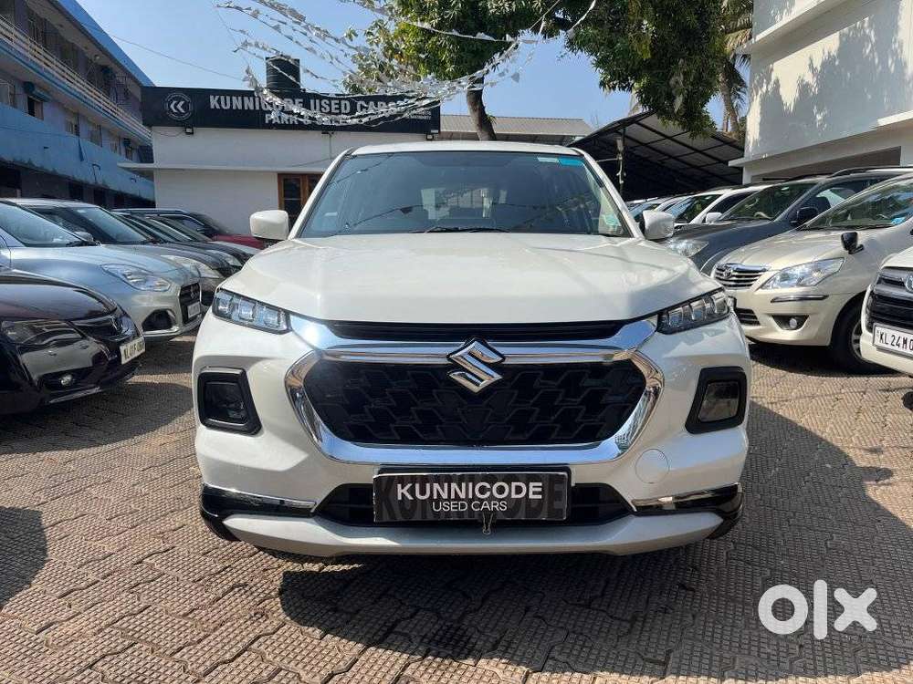 Maruti Suzuki Grand Vitara 1.5 Delta Smart Hybrid At, 2024, Petrol