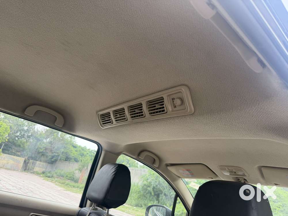 Maruti Suzuki Ertiga Vxi Cng Limited Edition, 2016, Cng & Hybrids