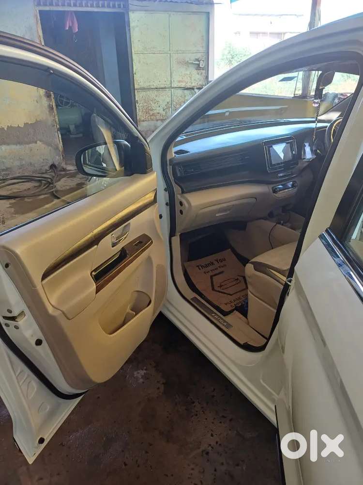 Maruti Suzuki Ertiga Zxi 2023