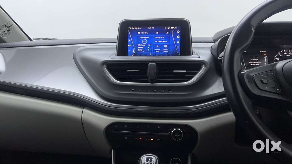 Tata Altroz Xz Plus (s), 2023, Petrol