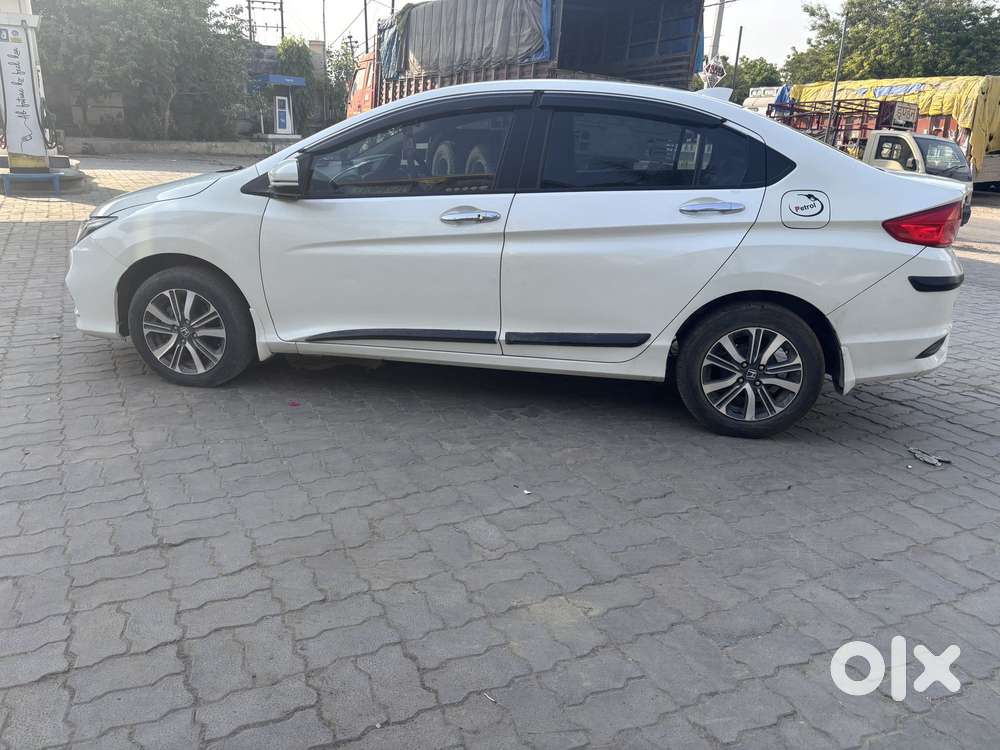 Honda City I-vtec V, 2017, Petrol