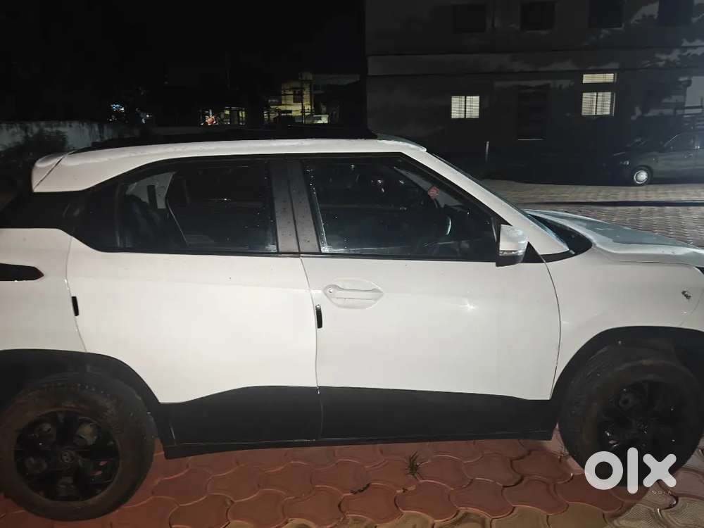 Tata Punch 2023 Petrol 27000 Km Driven