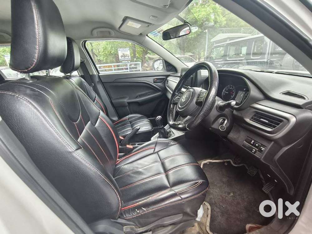 Maruti Suzuki Brezza 1.5 Vxi Smart Hybrid, 2023, Petrol