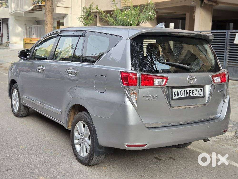 Toyota Innova Crysta 2.4 V, 2016, Diesel