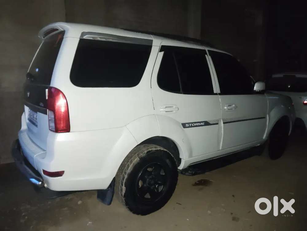 Tata Safari Storme 2016 Diesel