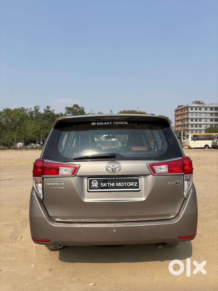 Toyota Innova Crysta 2.4 Gx Mt, 2017, Diesel