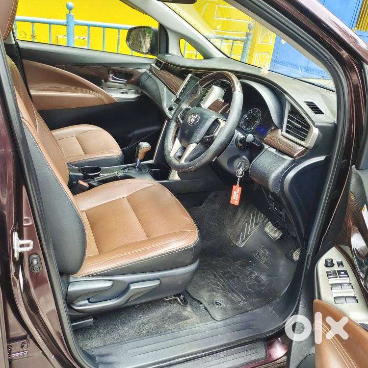 Toyota Innova Crysta 2.4 Gx Limited Edition At 7 Str, 2021, Diesel