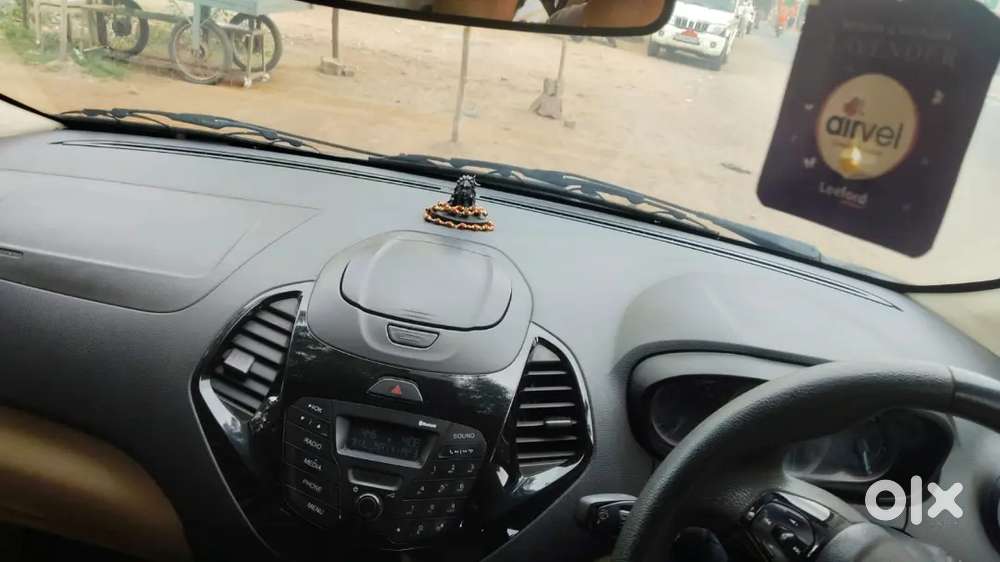 Ford Figo Aspire 2015 Drive