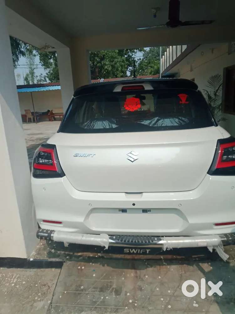 Maruti Suzuki Swift 2025