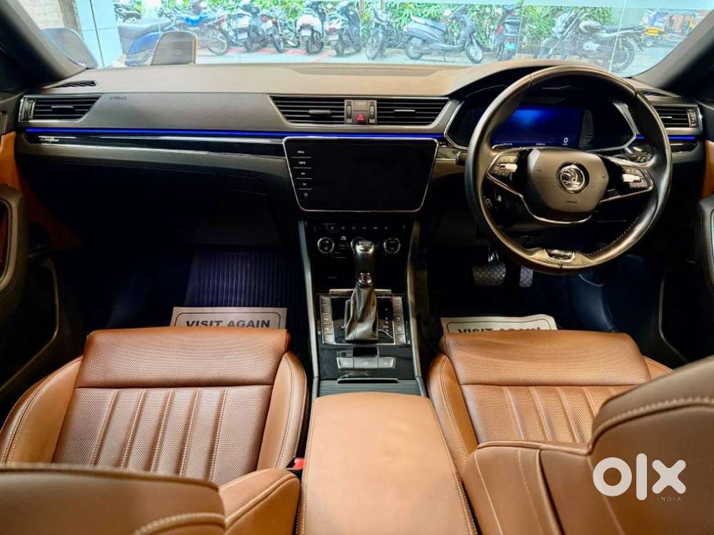 Skoda Superb 2.0 L&k Tsi At, 2023, Petrol