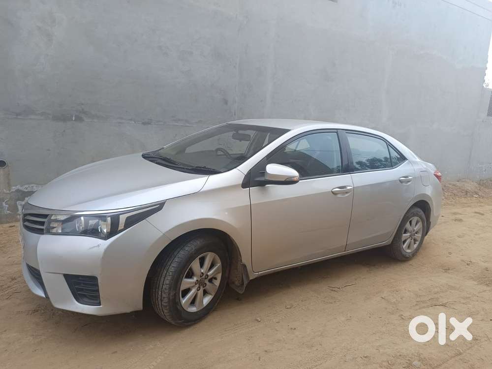Toyota Corolla Altis 2014