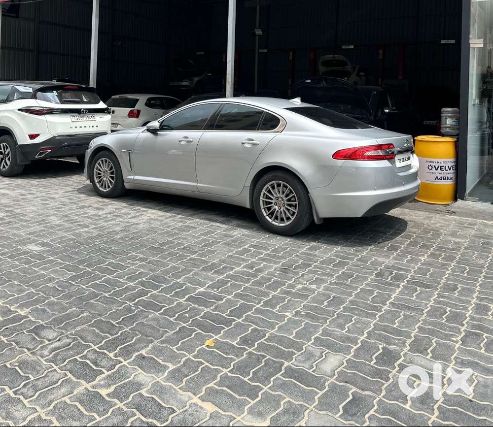 Jaguar Xf 2015 Diesel Well Maintained