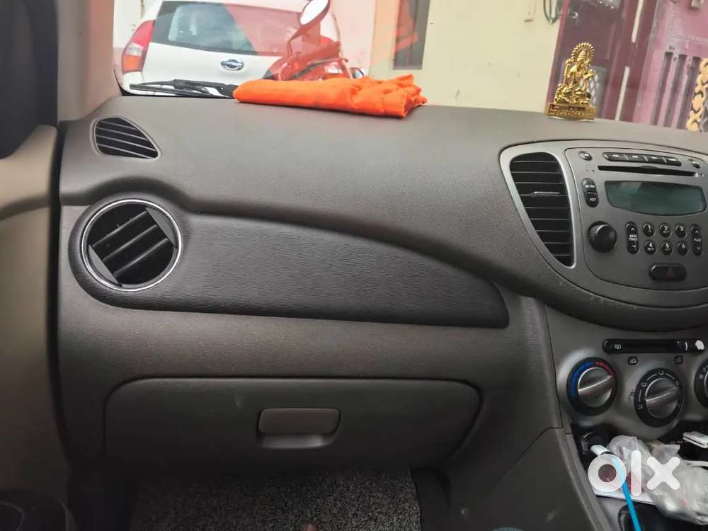 Hyundai I10 2012 Sportz (top Variant) - Single Hand Drivenagar Aap Ek