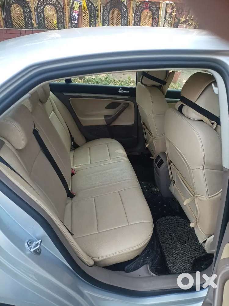 Volkswagen Jetta 2011 Diesel 75000 Km Driven
