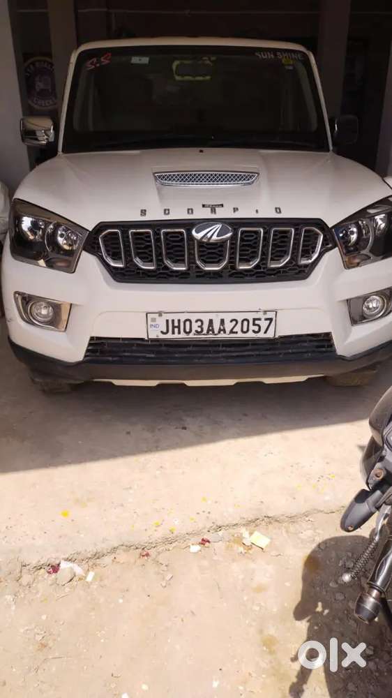 Mahindra Scorpio 2.2 S4 2020