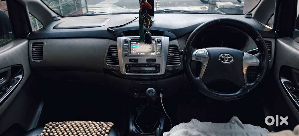 Toyota Innova 2.5 V 7 Str, 2015, Diesel