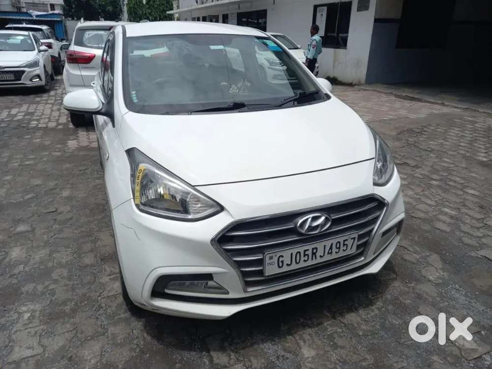 Hyundai Xcent 2020 Petrol+cng Manual