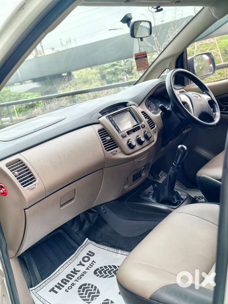 Toyota Innova 2.5 G (diesel) 8 Seater, 2016, Diesel