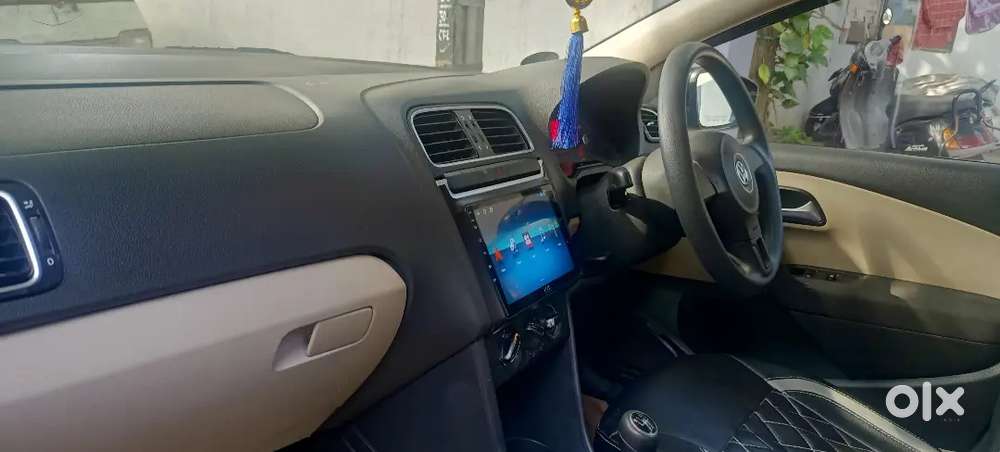 Volkswagen Polo 2011, Petrol Manual
