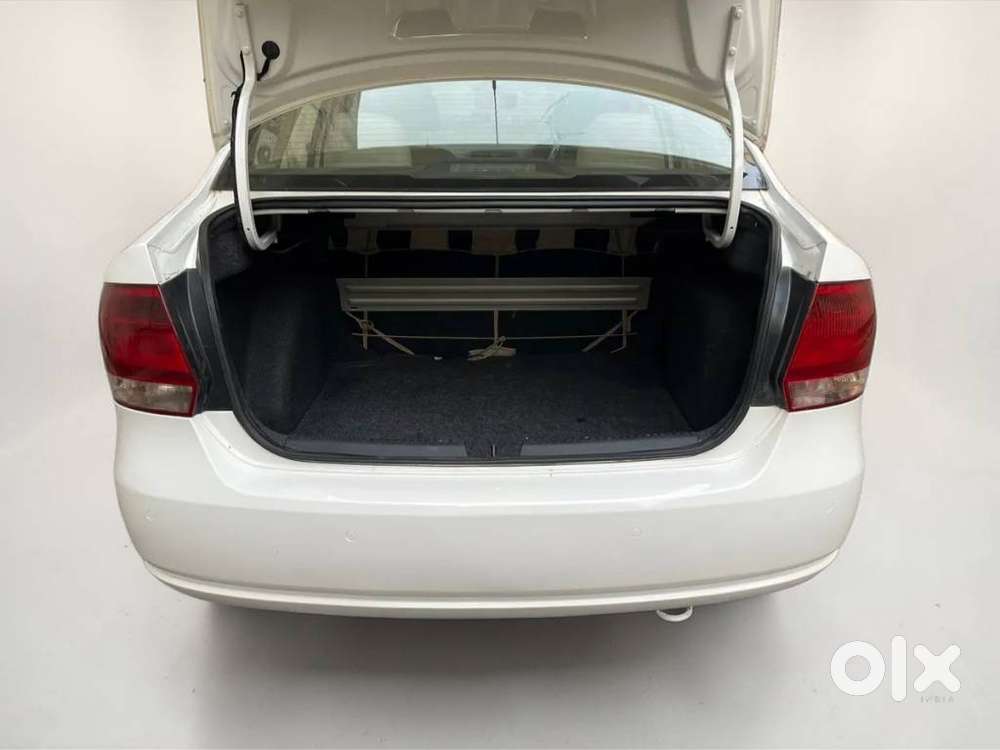 Volkswagen Vento 1.6 Comfortline Cup Edition, 2011, Petrol