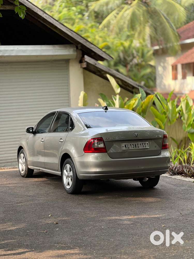 Skoda Rapid 1.5 Tdi At Elegance, 2015, Diesel