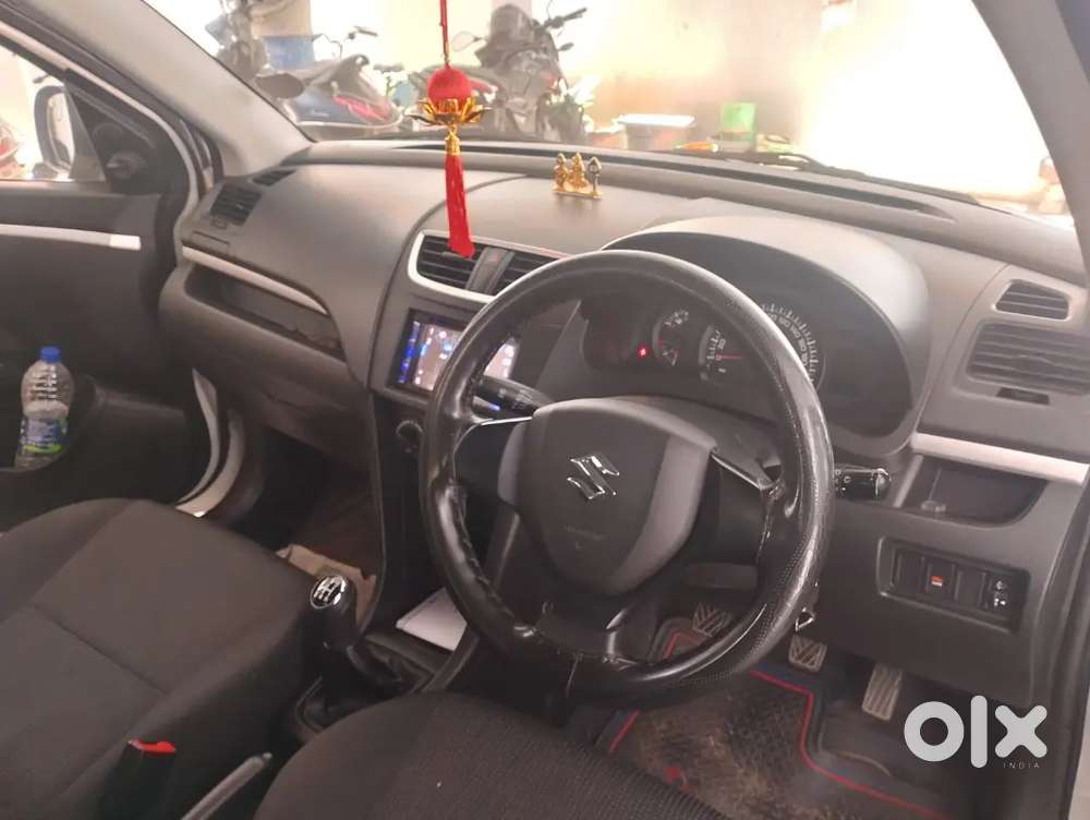 Maruti Suzuki Swift Lxi 2017 Model Car