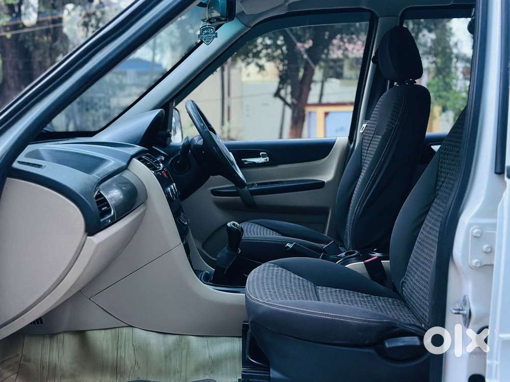 Tata Safari Storme [2015-2019] 2.2 Lx 4x2, 2016, Diesel