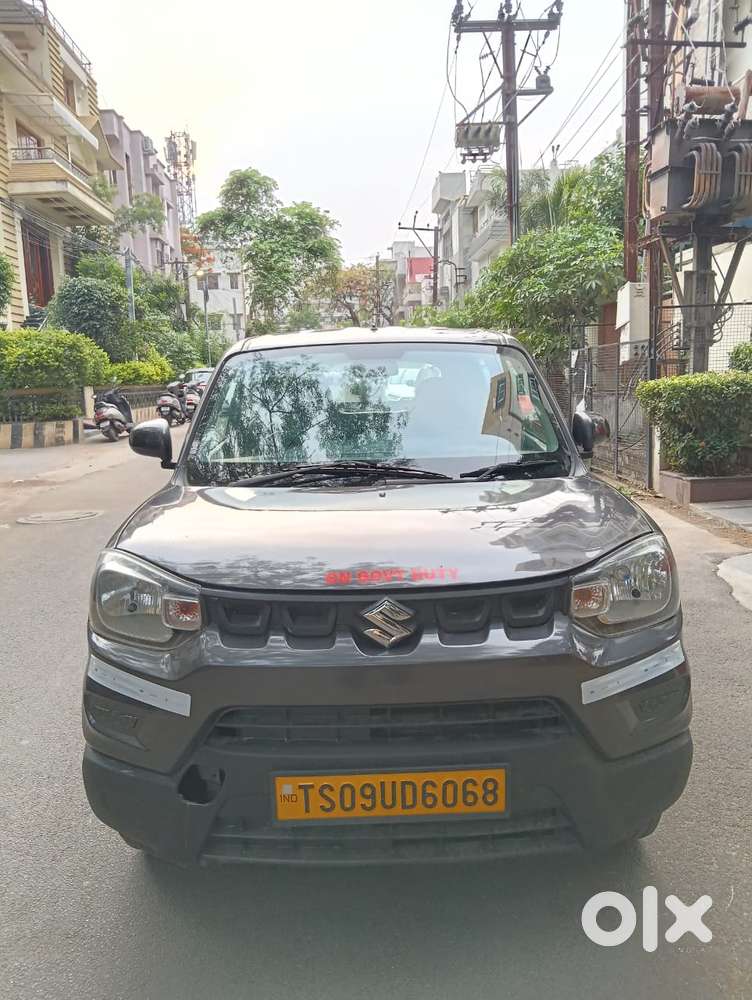 Maruti Suzuki S-presso Vxi Opt, 2022, Petrol