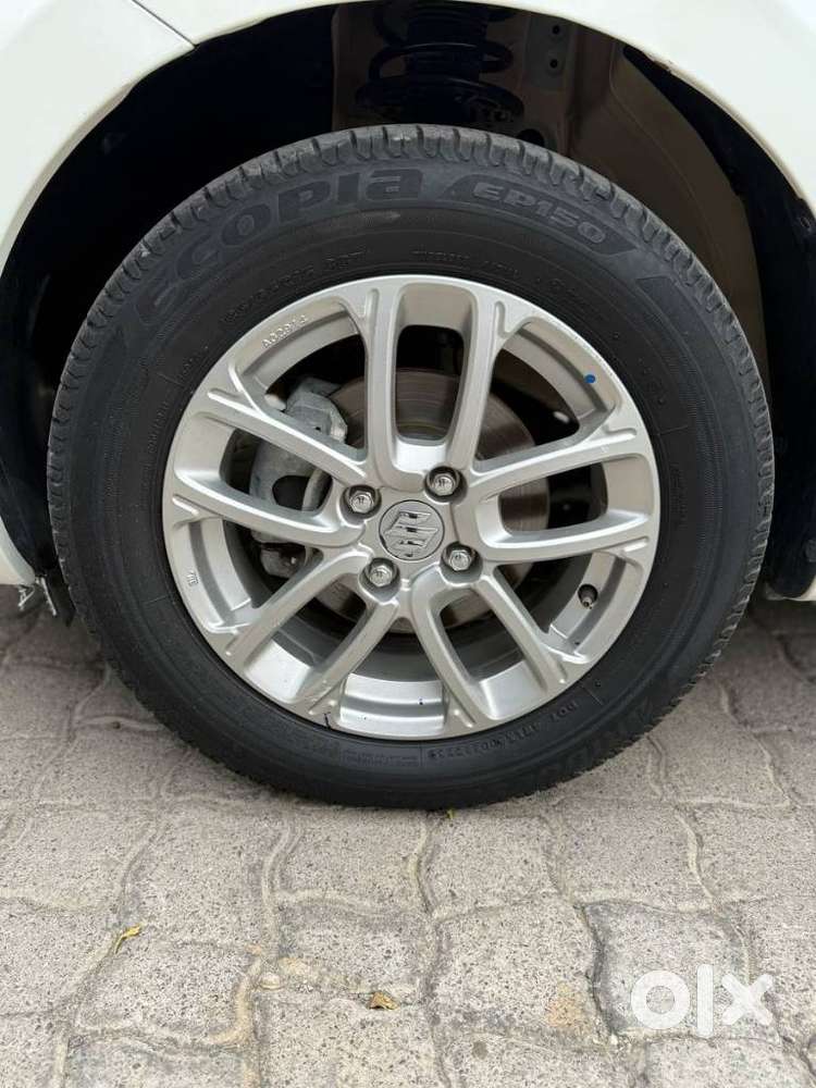 Maruti Suzuki Swift Amt Vvt Zxi, 2023, Petrol
