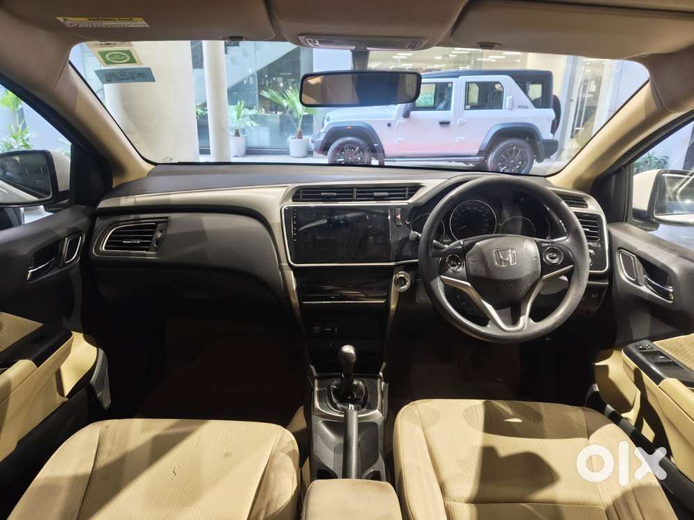 Honda City I-vtec V, 2017, Petrol