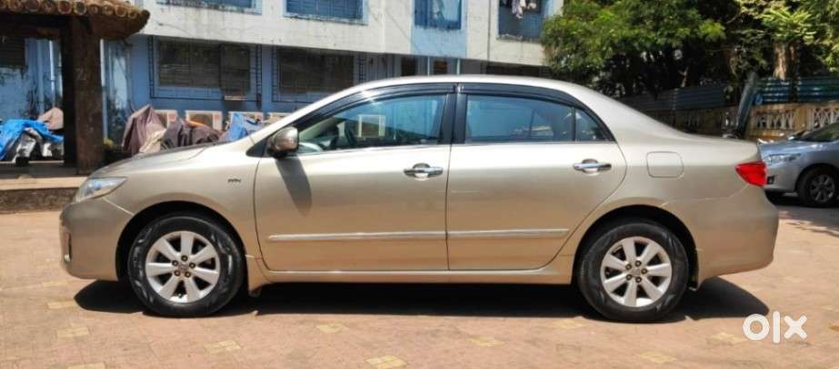 Toyota Corolla Altis G, 2013, Petrol