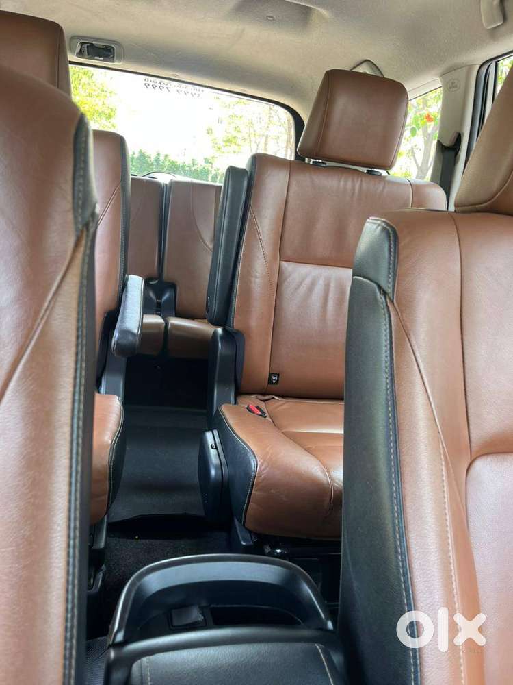 Innova Crysta 2.8 Zx At (top End) Well Maintained Car