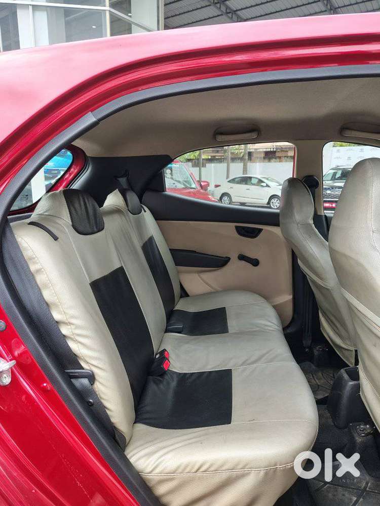 Hyundai Eon 1.0 Kappa Magna + (o), 2015, Petrol