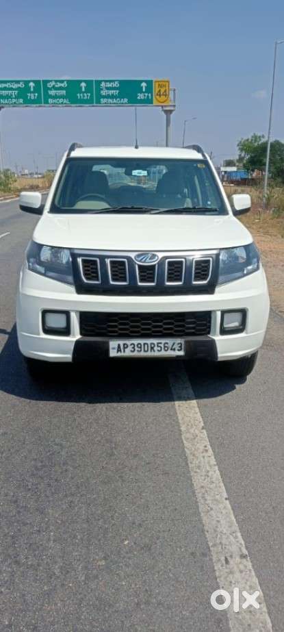 Mahindra Tuv 300 T6 Plus, 2020, Diesel