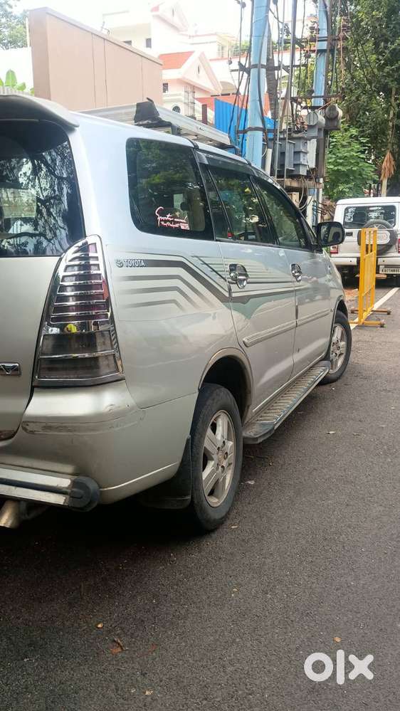 Toyota Innova 2.0 G3 2006