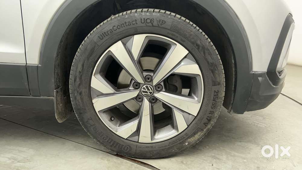 Volkswagen Taigun Topline 1.0 Tsi At (electric Seats), 2022, Petrol