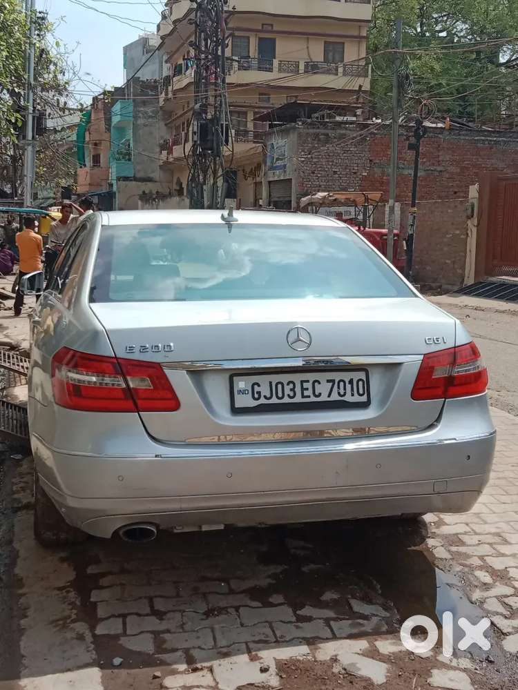 Mercedes-benz E-class 2012