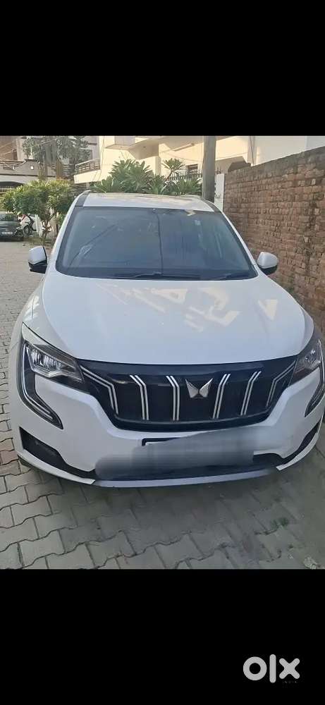Mahindra Xuv700 Ax7 Diesel 2023 Manual Showroom Condition