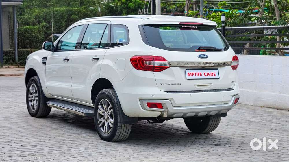 Ford Endeavour 3.2 Titanium At 4x4, 2016, Diesel