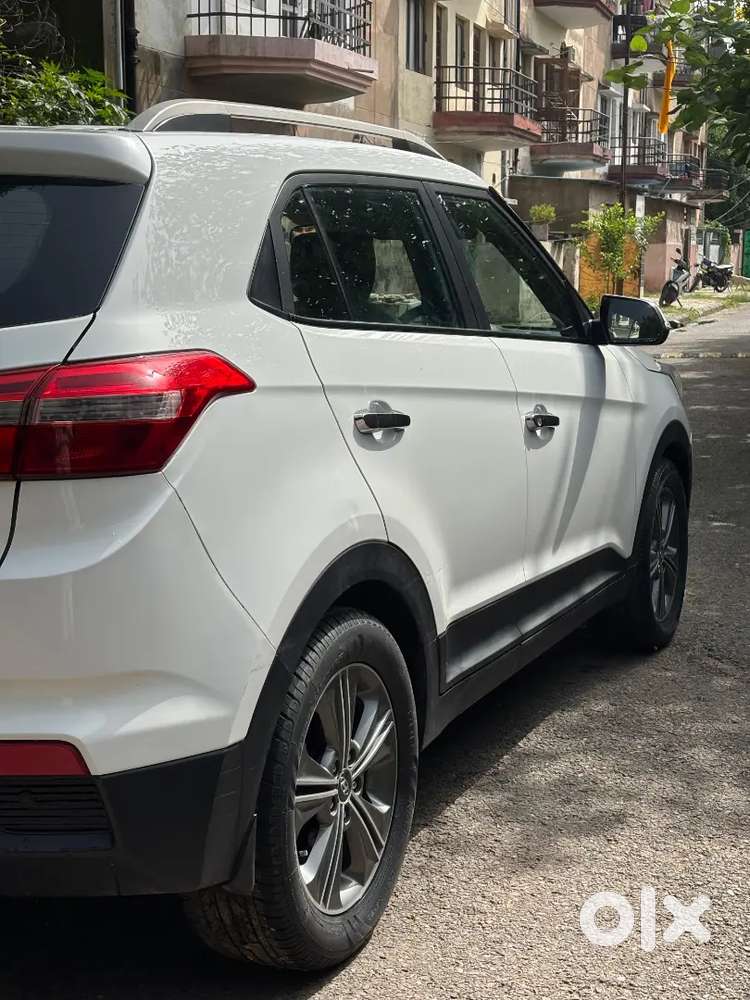 Hyundai Creta 2017 Diesel Well Maintained Auto Top Vip No