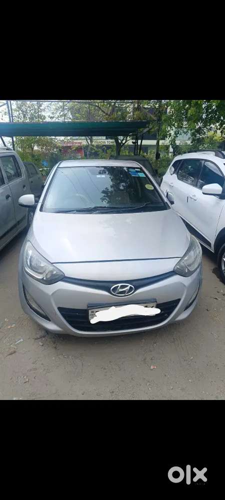 Hyundai I20 Sports Sec Owner Cng On Paper