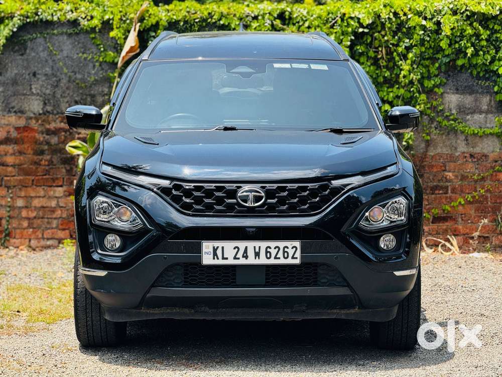 Tata Safari 2.0 Xza Plus 6 S Dark Edition, 2023, Diesel