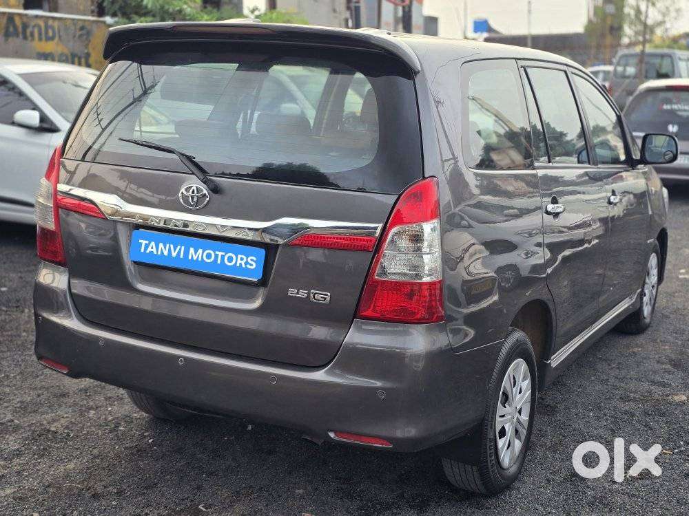 Toyota Innova 2.5 G (diesel) 8 Seater, 2012, Diesel