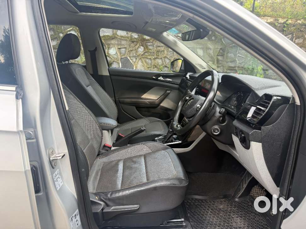 Skoda Kushaq 1.0 Tsi Style At, 2022, Petrol