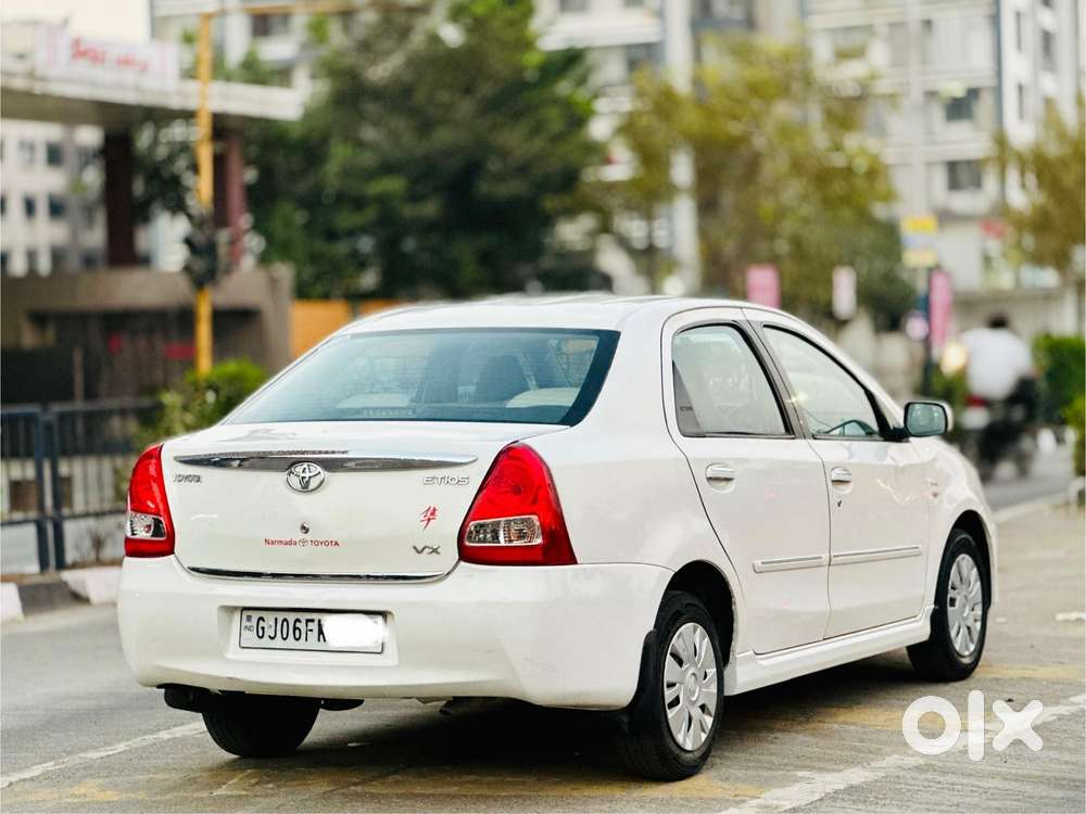 Toyota Etios 2010-2012 Vx, 2012, Petrol