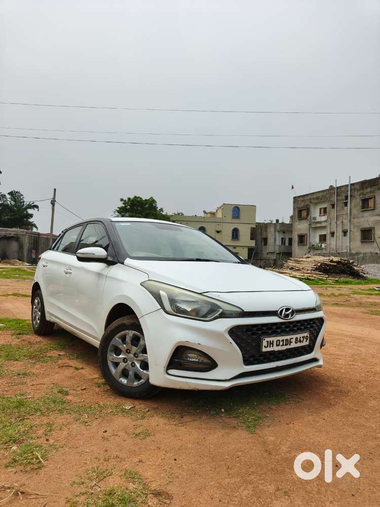 Hyundai I20 Sportz 1.2 Bs-iv, 2018, Petrol