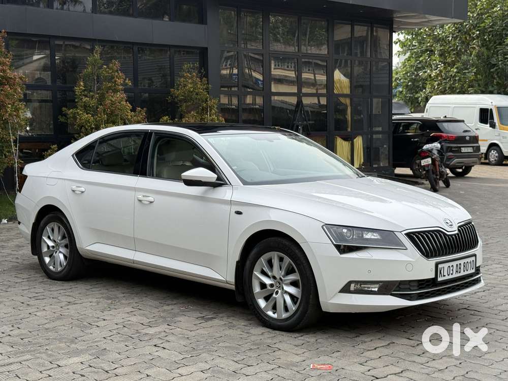 Skoda Superb Lk 1.8 Tsi At, 2017, Petrol