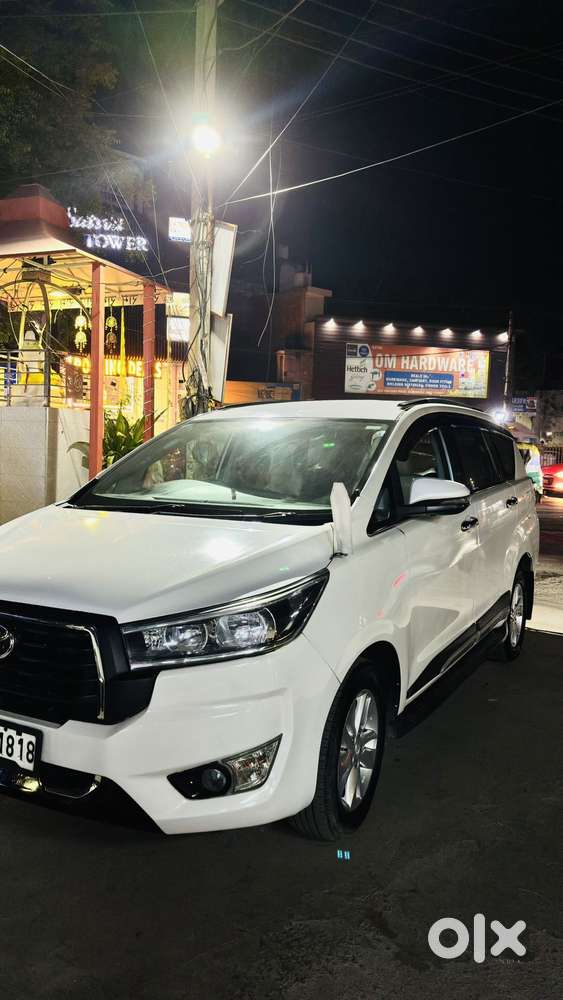 Toyota Innova Crysta 2.4 G Mt, 2020, Diesel