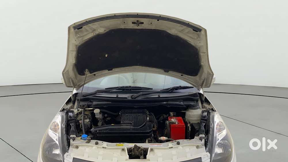 Maruti Suzuki Swift Dzire Vxi At, 2016, Petrol